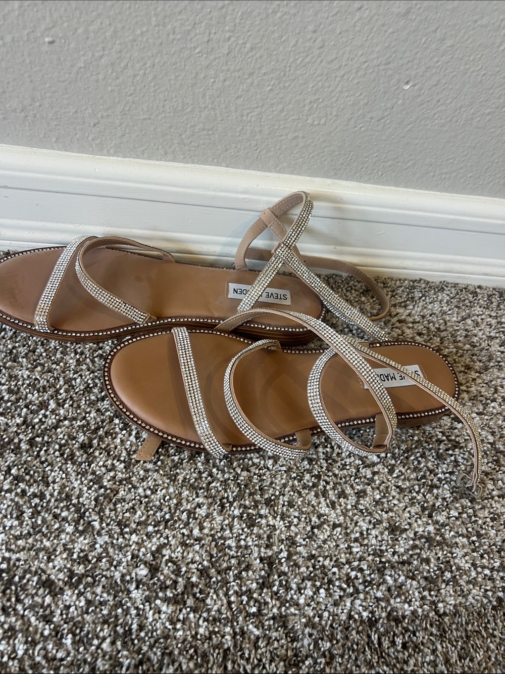 Steve Madden Nude Rhinestone Wrap Sandals (Never worn) Size 9